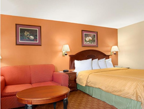 Ramada Limited Columbia image 11