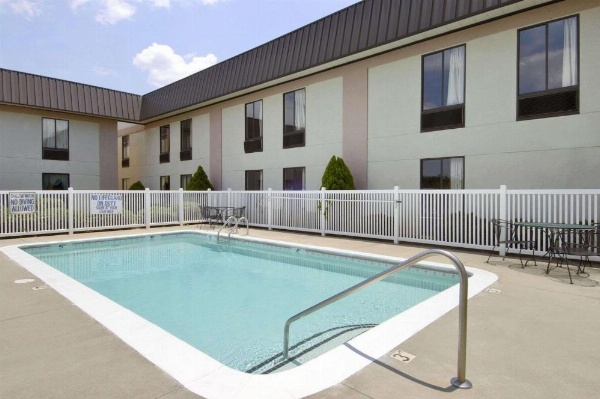 Ramada Limited Columbia image 13
