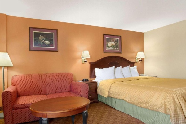 Ramada Limited Columbia image 20